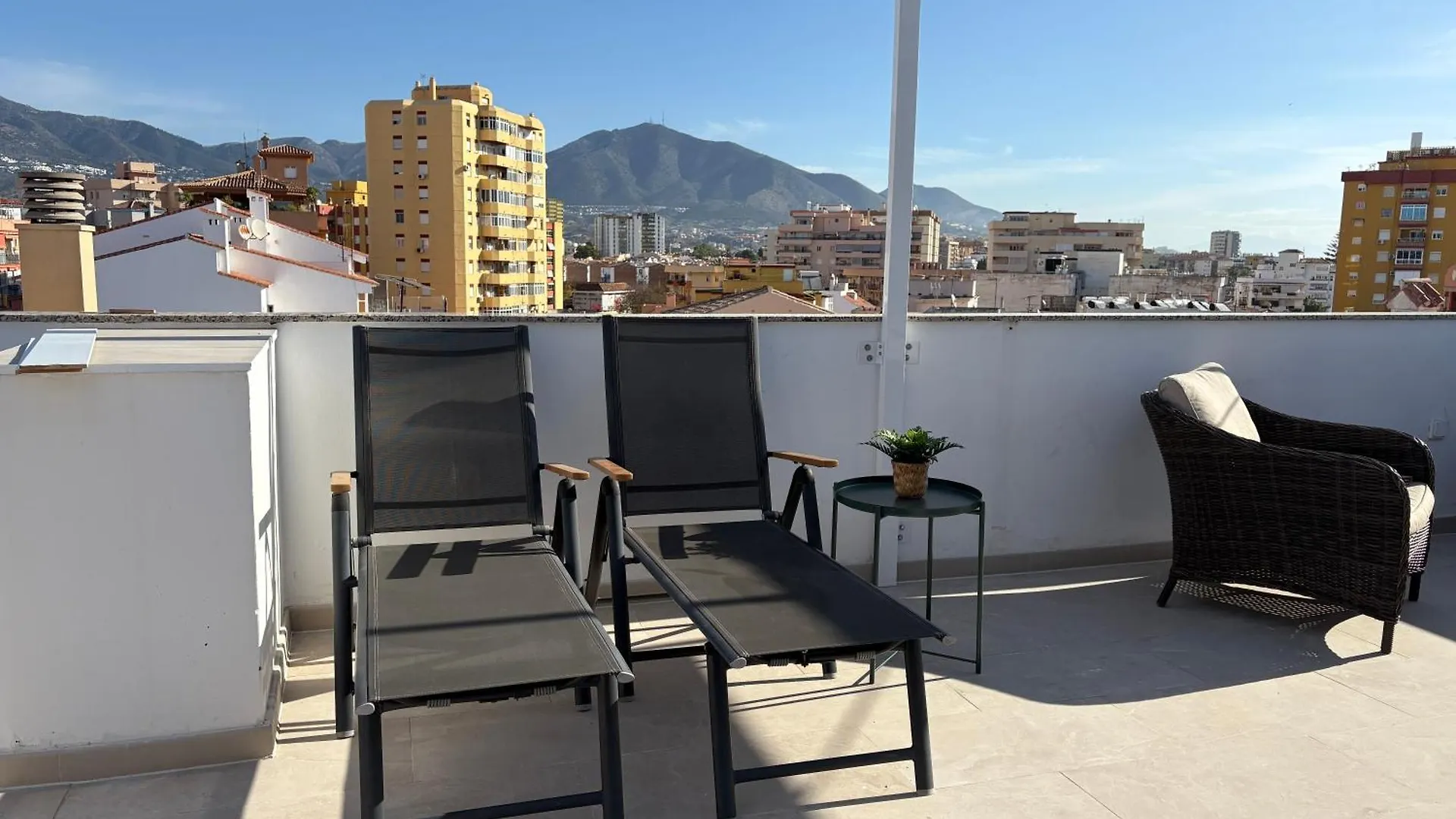 Apartment Sunny Penthouse In Fuengirola By Costarentals - Ref 212