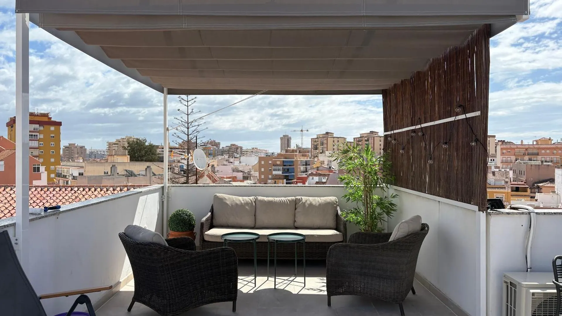 Sunny Penthouse In Fuengirola By Costarentals - Ref 212 Apartamento